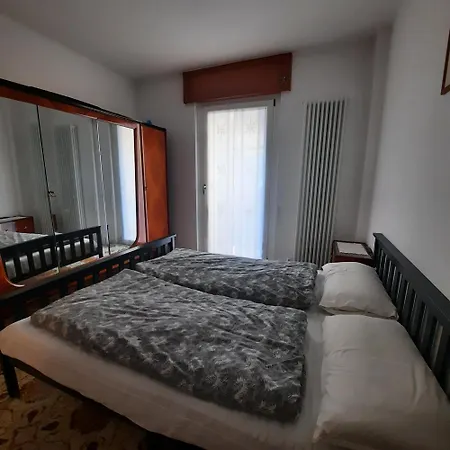 Bianca Luna - Your Mountain